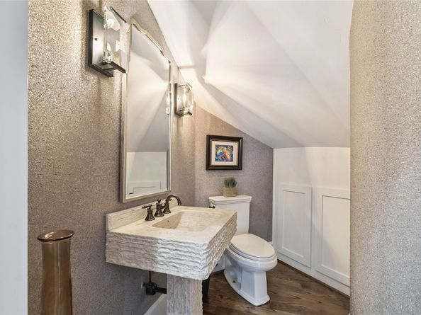 5310 Woodway Drive, Houston TX 77056