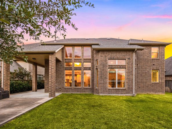 27 Tioga Place, Tomball TX 77375