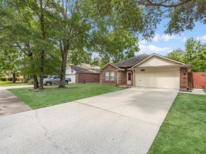 27097 Crown Chase Drive, Kingwood TX 77339