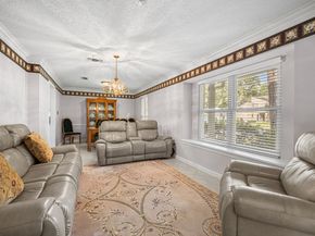 11631 Jaycreek Drive, Houston TX 77070