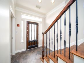 3919 Floyd Street, Houston TX 77007