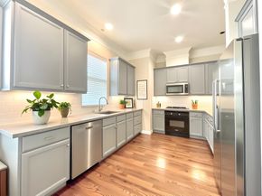 3919 Floyd Street, Houston TX 77007