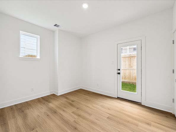 1648 W Tidwell Road, Houston TX 77091