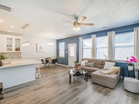 6006 Langham Mist Lane, Houston TX 77084