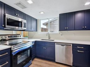 13806 Towne Way Drive, Sugar Land TX 77498