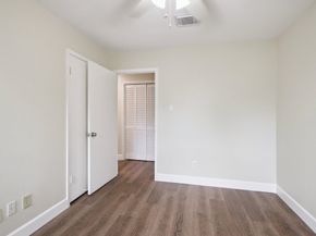 13806 Towne Way Drive, Sugar Land TX 77498