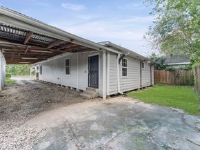 320 Delaware Street, Houston TX 77029
