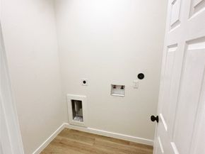 9725 Kerr AB Street, Houston TX 77029