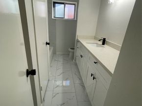 8711 S Dairy Ashford Road, Houston TX 77099