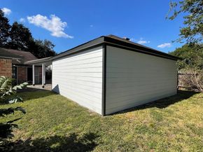 8711 S Dairy Ashford Road, Houston TX 77099