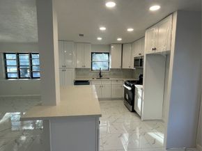 8711 S Dairy Ashford Road, Houston TX 77099