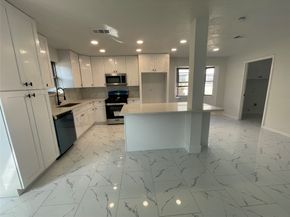 8711 S Dairy Ashford Road, Houston TX 77099