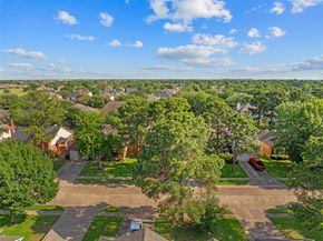 7915 Autumn Laurel Trail, Houston TX 77095