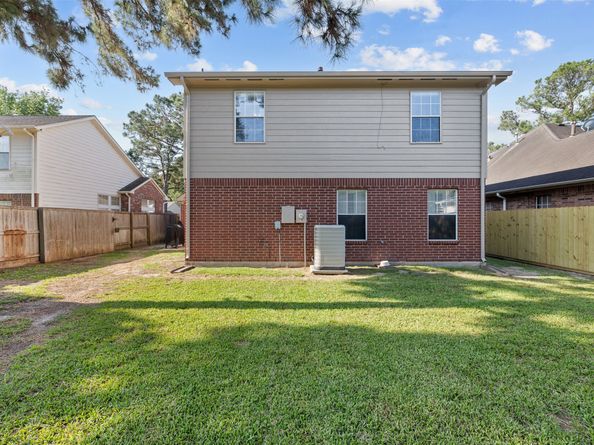 7915 Autumn Laurel Trail, Houston TX 77095