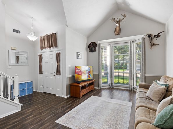 7915 Autumn Laurel Trail, Houston TX 77095