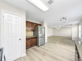 9010 Knightsland Trail, Houston TX 77083