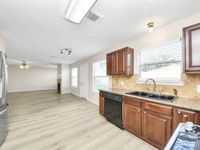 9010 Knightsland Trail, Houston TX 77083