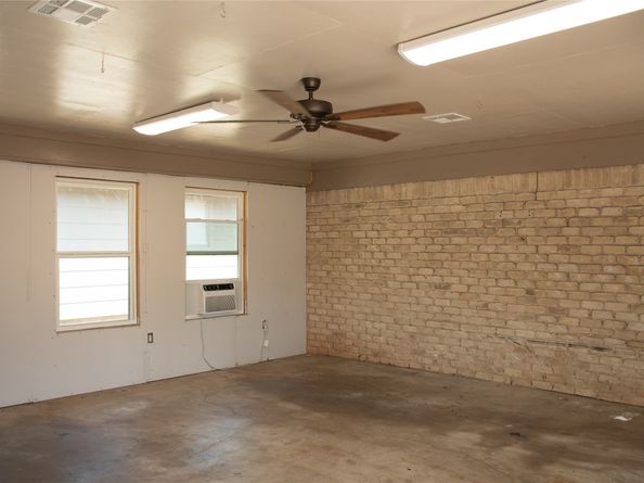 3306 Whitepine Drive, Austin TX 78757