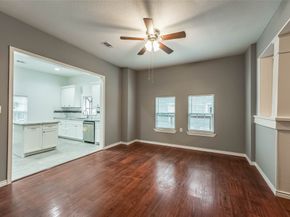 212 Clifton Street, Houston TX 77011