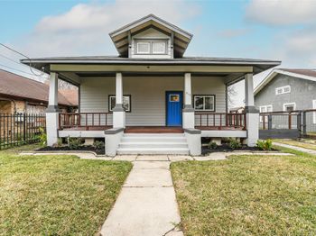 212 Clifton Street