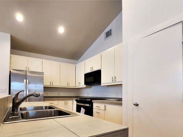 9814 Cynthia Ann Court, Houston TX 77025