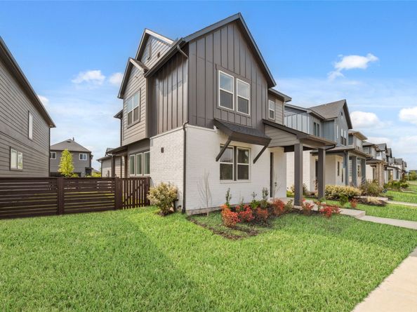 15115 Parkland Canyon Drive, Cypress TX 77433