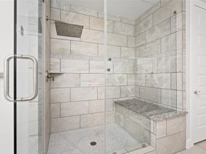 927 S Lacey Garden Loop, Houston TX 77018