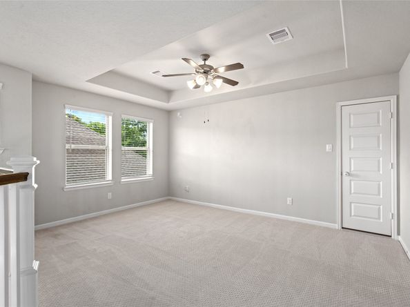 927 S Lacey Garden Loop, Houston TX 77018