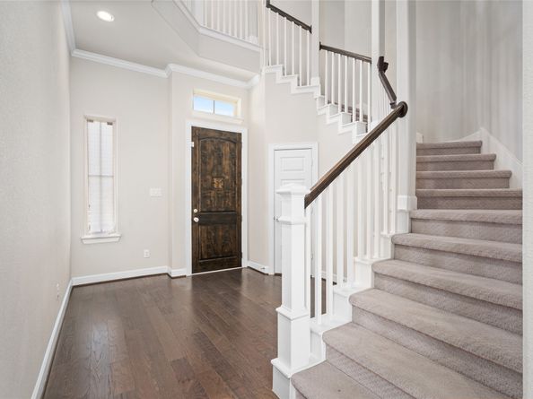 927 S Lacey Garden Loop, Houston TX 77018