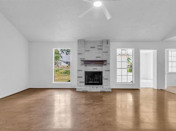 10454 Norton Drive, Houston TX 77043