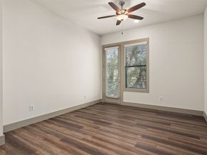 4509 Mount Vernon Street 8, Houston TX 77006
