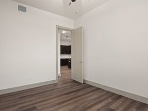 4509 Mount Vernon Street 8, Houston TX 77006