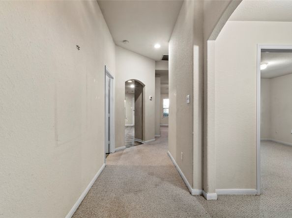 9515 Summer Laurel Lane, Houston TX 77088