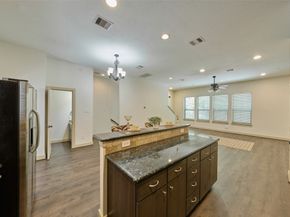2422 Navigation Boulevard E, Houston TX 77003