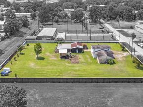 5902 Martha Lane, Houston TX 77396