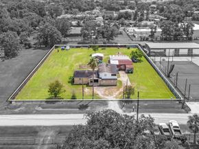 5902 Martha Lane, Houston TX 77396