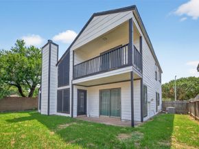 8538 Triple Crown Drive, Houston TX 77071