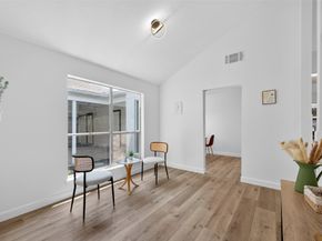 8538 Triple Crown Drive, Houston TX 77071