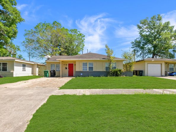 5251 Pomander Road, Houston TX 77021