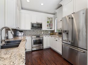 2400 McCue Road 440, Houston TX 77056