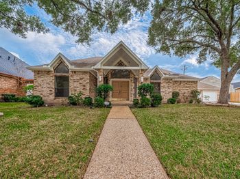 11318 Riverview Drive