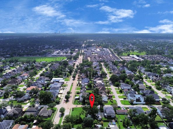 1404 Aldrich Street, Houston TX 77055