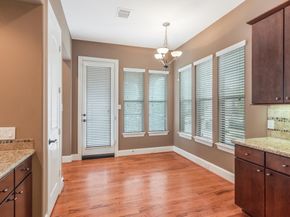 5522 Darling Street A, Houston TX 77007