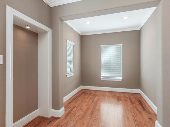 5522 Darling Street A, Houston TX 77007