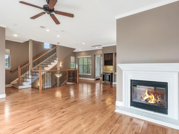 5522 Darling Street A, Houston TX 77007