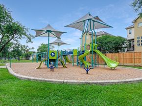 5522 Darling Street A, Houston TX 77007