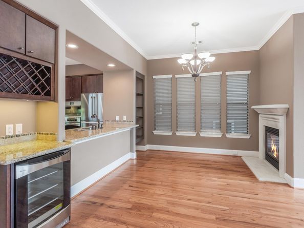 5522 Darling Street A, Houston TX 77007