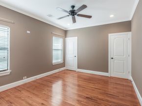 5522 Darling Street A, Houston TX 77007
