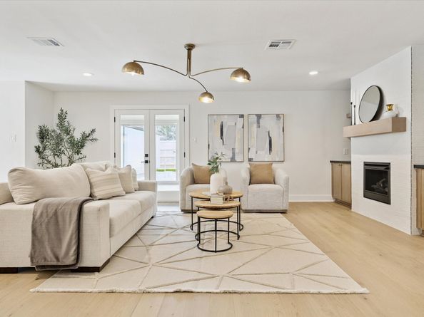 10038 Locke Lane, Houston TX 77042