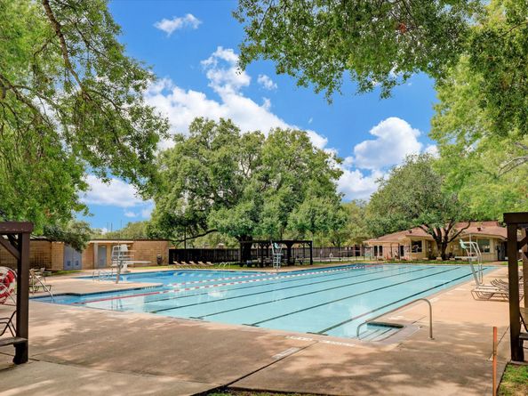 10038 Locke Lane, Houston TX 77042